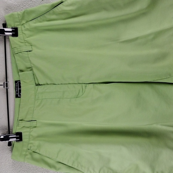 Adidas Stretch Green Mid Rise Flat Front Athletic Bermuda Golf Shorts - Picture 2 of 13